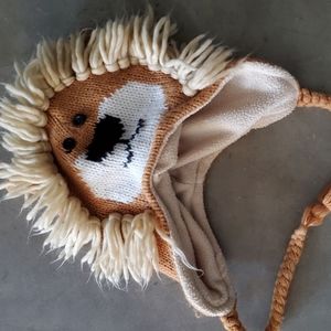 Lionel hat